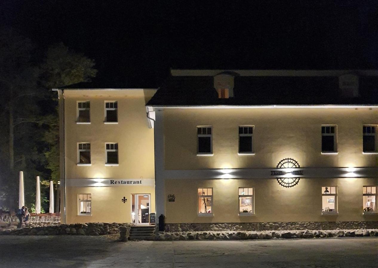 Hotel & Ferienpark Fleether Muehle Mirow Exterior photo